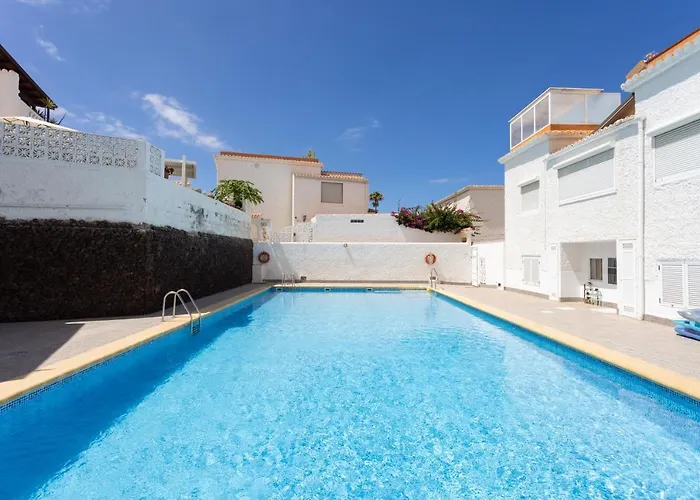 Villa Urbania Atico Deluxe By Sunkeyrents Playa de las Americas 