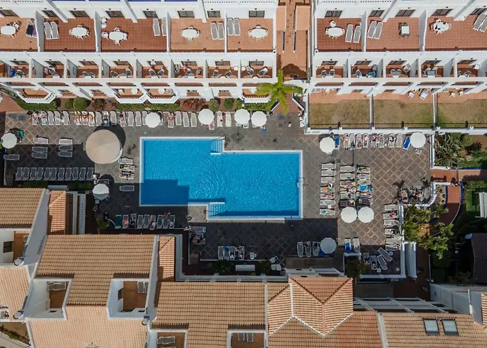 Pet friendly Ona Hollywood Mirage Aparthotel Los Cristianos 