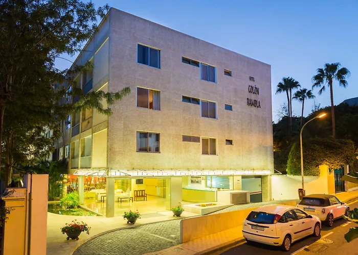 Santa Cruz de Tenerife hotels near Municipal Museum of Fine Arts