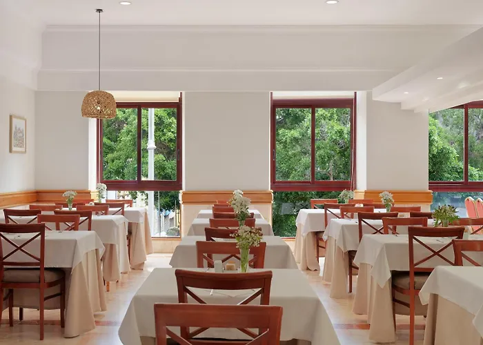 Santa Cruz de Tenerife hotels near Plaza Munoz De Bustillo