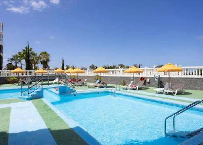 Pet friendly Eden Rentals Olympia Sunny Seaviews Playa de las Americas 