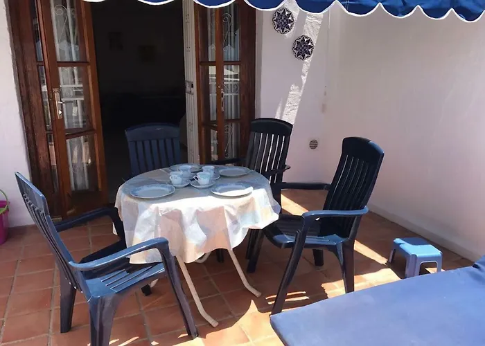 Pet friendly Porto Royale Apartment Los Cristianos 